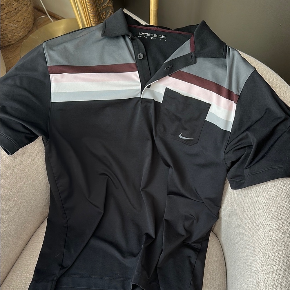 Nike Men's Black Polo Shirt